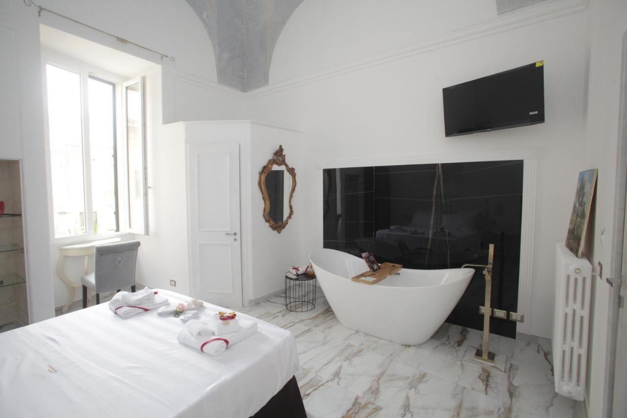 La Dimora Di Re Idomeneo Bed & Breakfast Lecce Luaran gambar