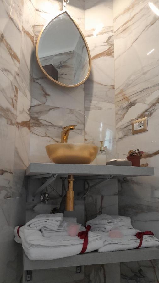 La Dimora Di Re Idomeneo Bed & Breakfast Lecce Luaran gambar