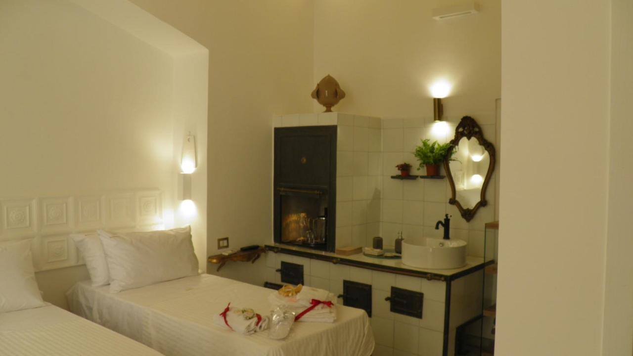 La Dimora Di Re Idomeneo Bed & Breakfast Lecce Luaran gambar