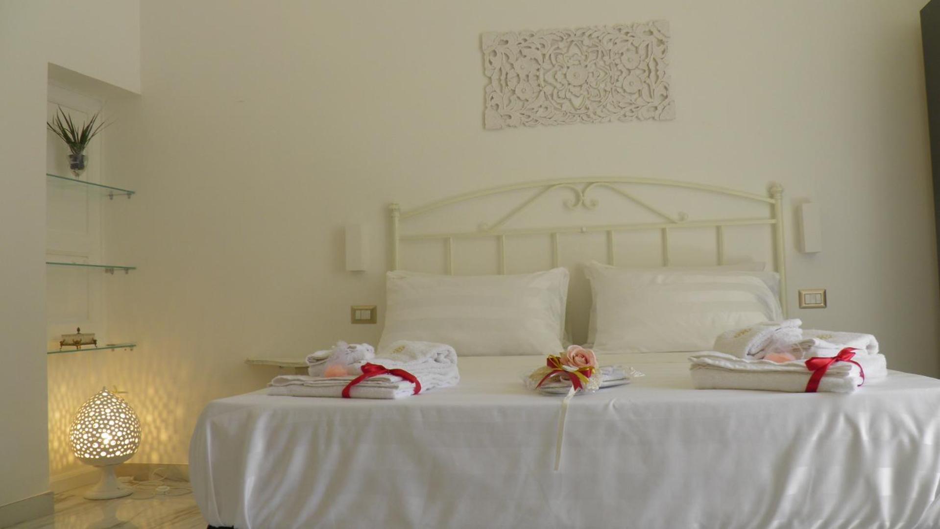 La Dimora Di Re Idomeneo Bed & Breakfast Lecce Luaran gambar