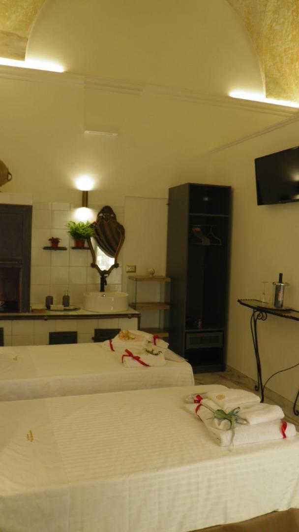 La Dimora Di Re Idomeneo Bed & Breakfast Lecce Luaran gambar